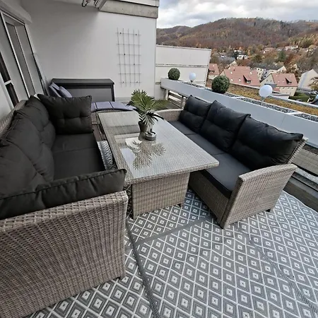 Bergliebe 13 Mit Grosser Terrasse, Tiefgarage & Lift アパート *